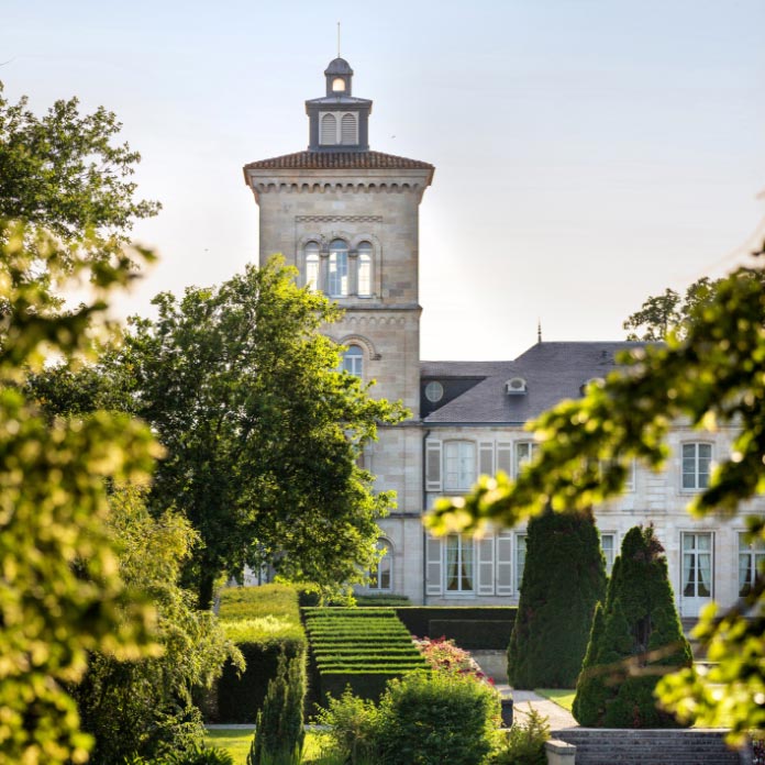 CHATEAU LAGRANGE