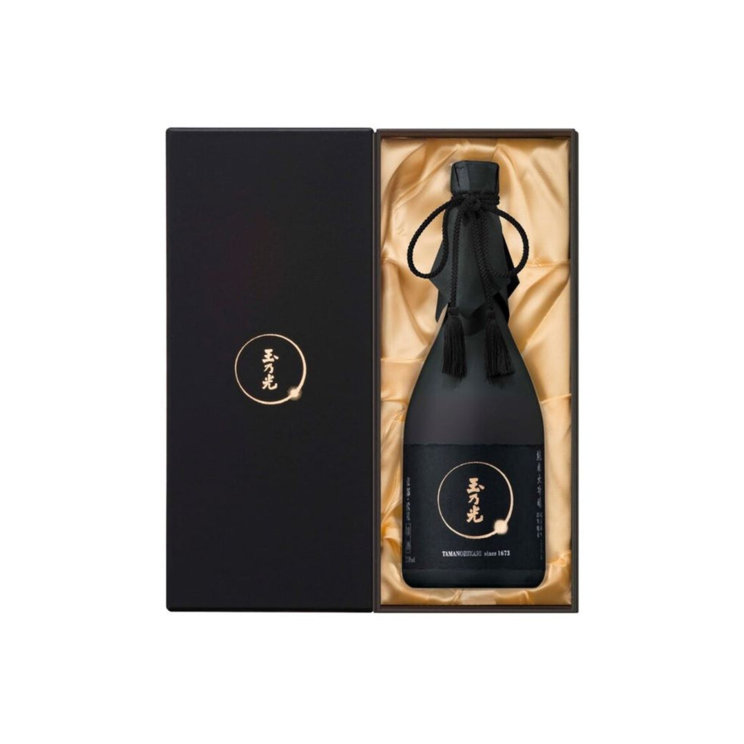 TAMANOHIKARI BLACK LABEL JUNMAI DAIGINJO (Case of 4)
