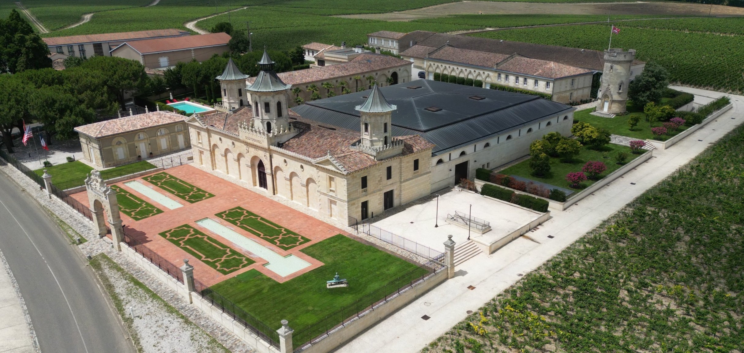 Bordeaux 2022 Release – Canadian Liquor Store